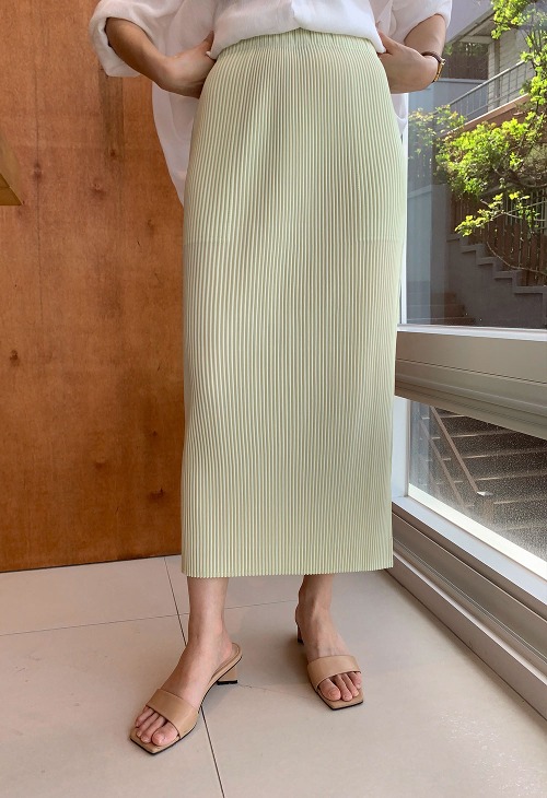Gourmet Pleats Skirt - Lime
